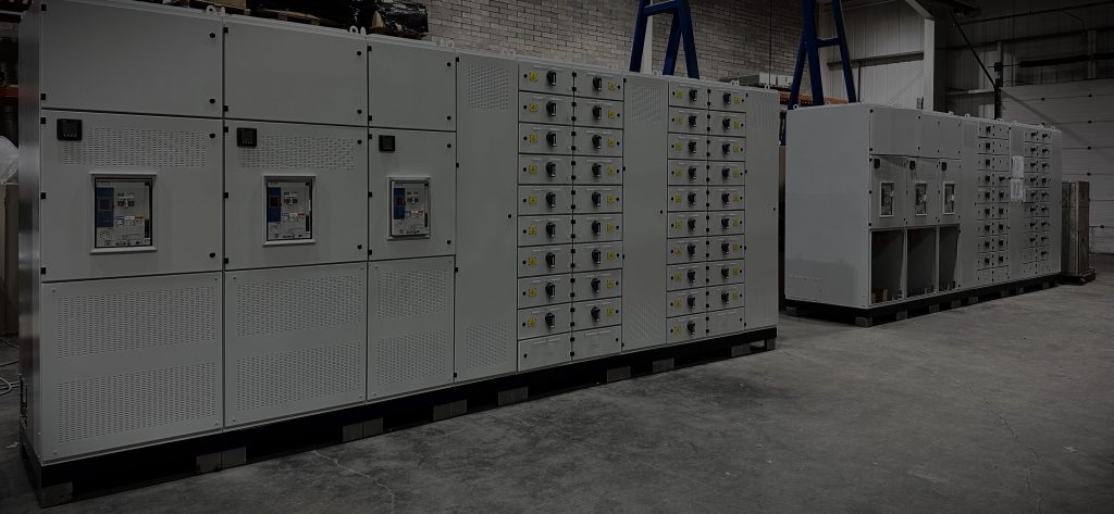 4000amp form 4 type 6 80kA for 1 second Switchboard - Adams Enclosures ...